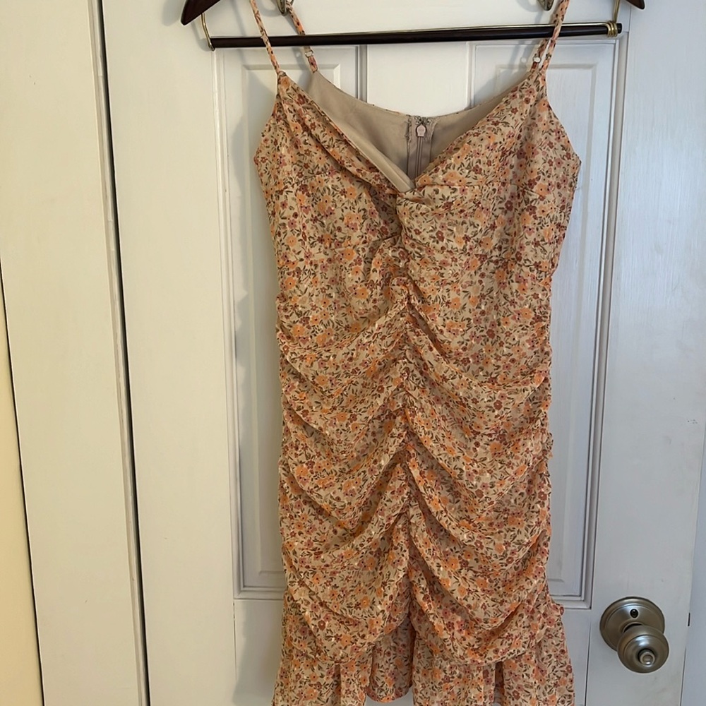 Sassy Shortcake woman’s sz small dress NEW with tags . Apricot multi. Floral